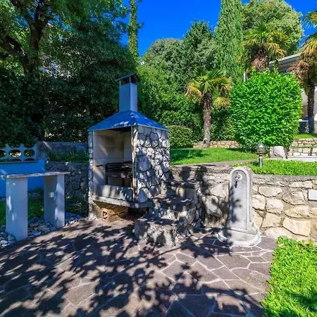 Appartement In 45073 Crikvenica