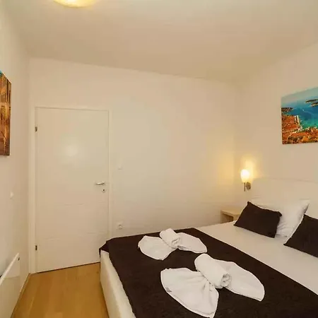 In 45073 Crikvenica