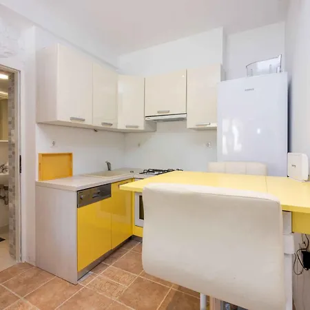 Apartament In 45073