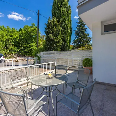 Lägenhet In 45073 *